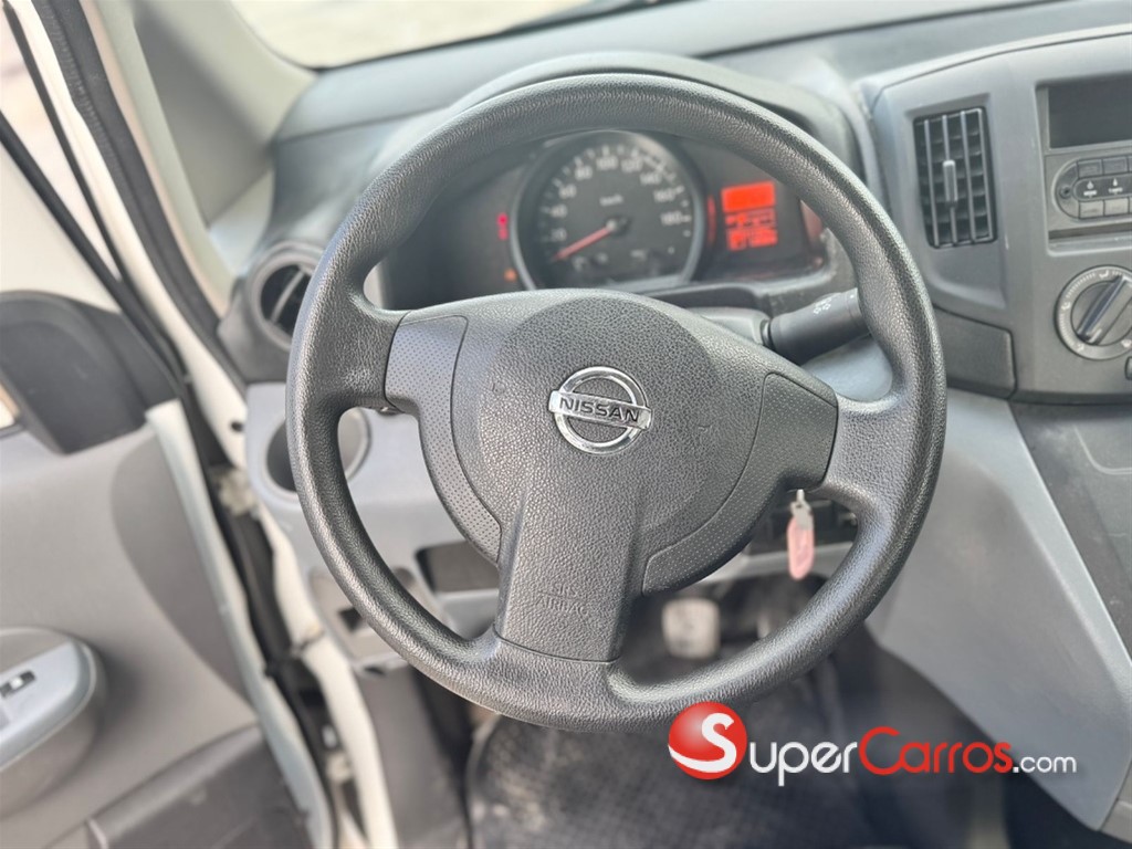 2018 Nissan NV 200 — foto 7 / 8