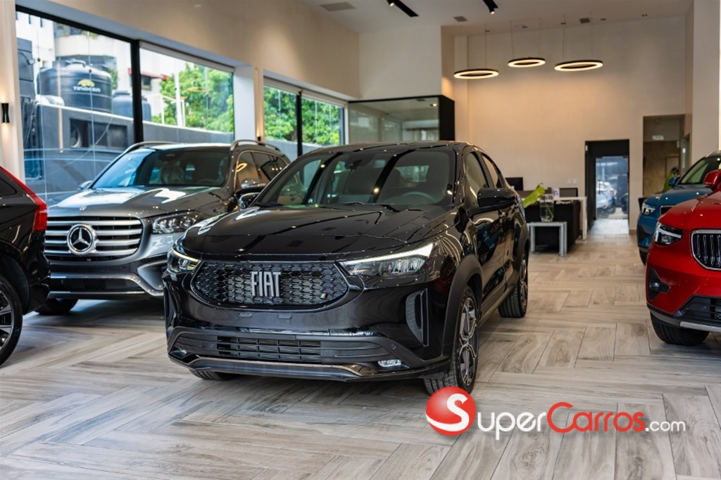 2024 Fiat Fastback Limited 270 — foto 2 / 10