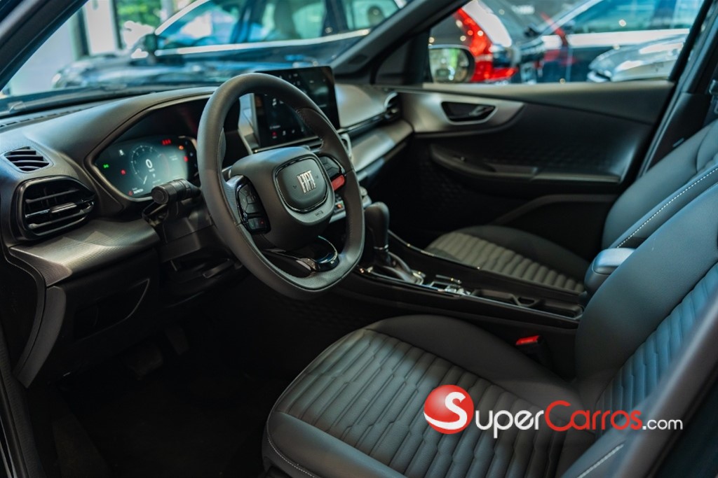 2024 Fiat Fastback Limited 270 — foto 3 / 10