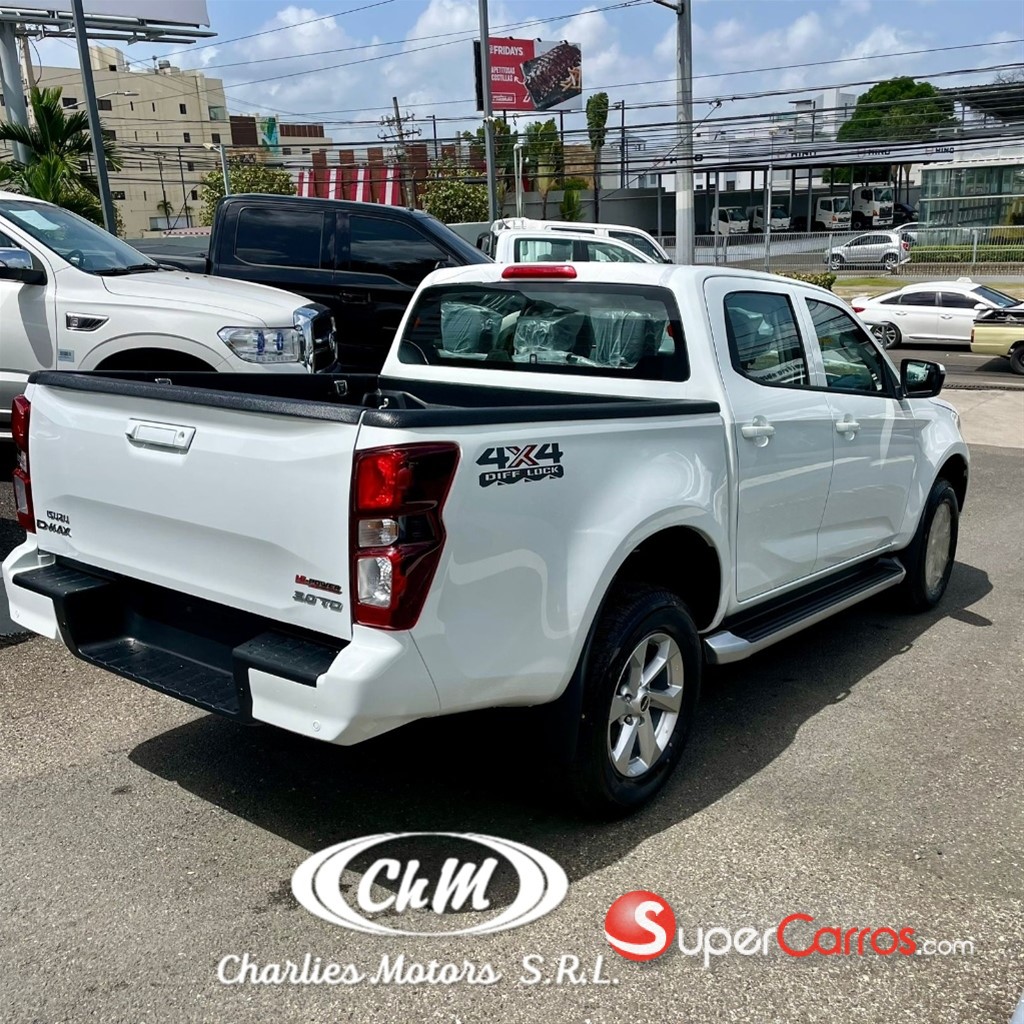 2027 Isuzu DMAX LS — foto 3 / 9