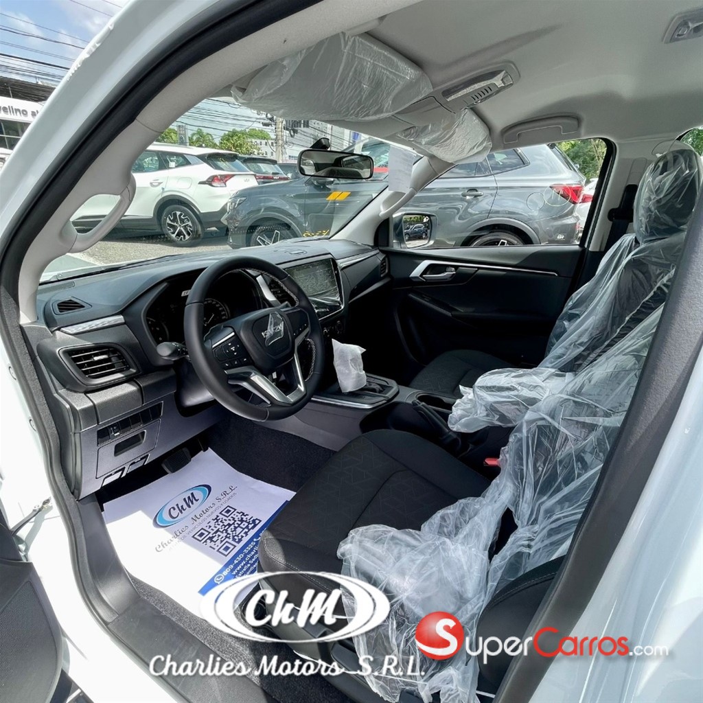 2027 Isuzu DMAX LS — foto 6 / 9