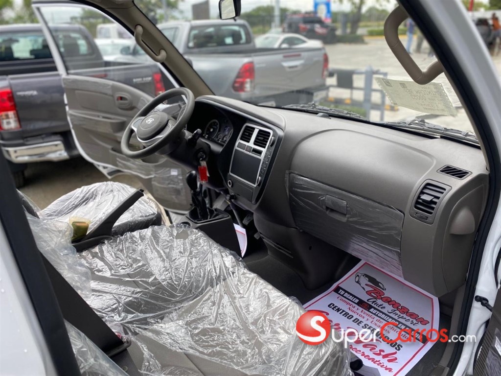 2025 Hyundai H-100 — foto 6 / 9