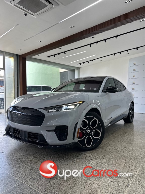 2022 Ford Mustang Mach-E GT Performance — foto 5 / 12