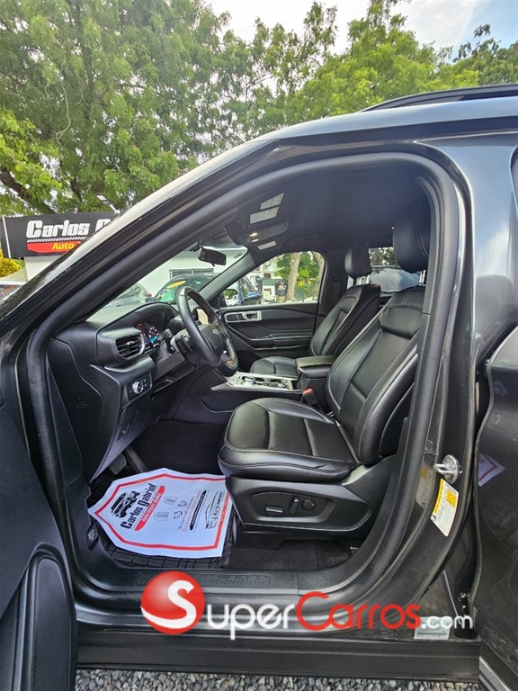 2020 Ford Explorer XLT 4WD — foto 7 / 11