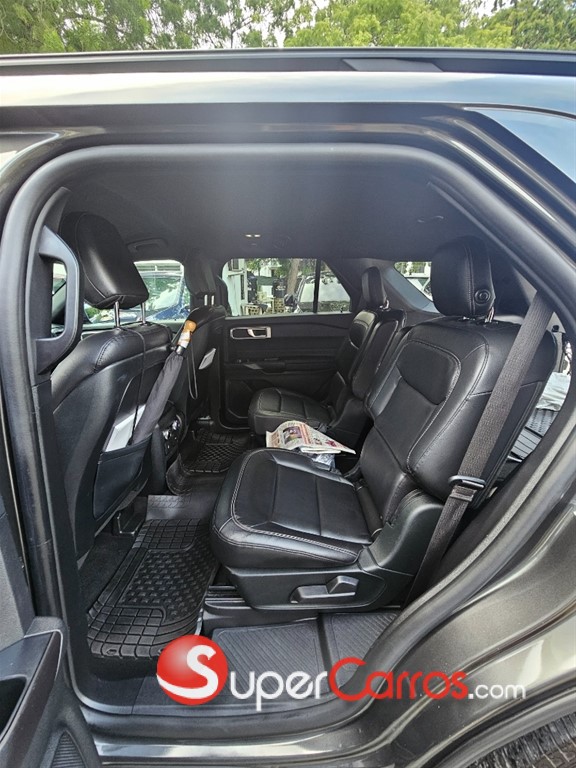 2020 Ford Explorer XLT 4WD — foto 11 / 11