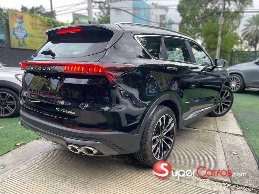 2027 Jetour X70 PLUS — foto 4 / 12