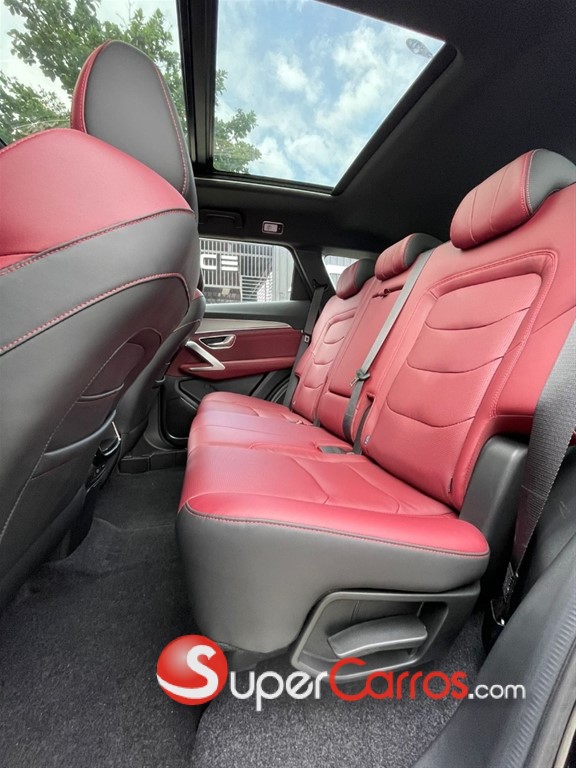 2027 Jetour X70 PLUS — foto 10 / 12
