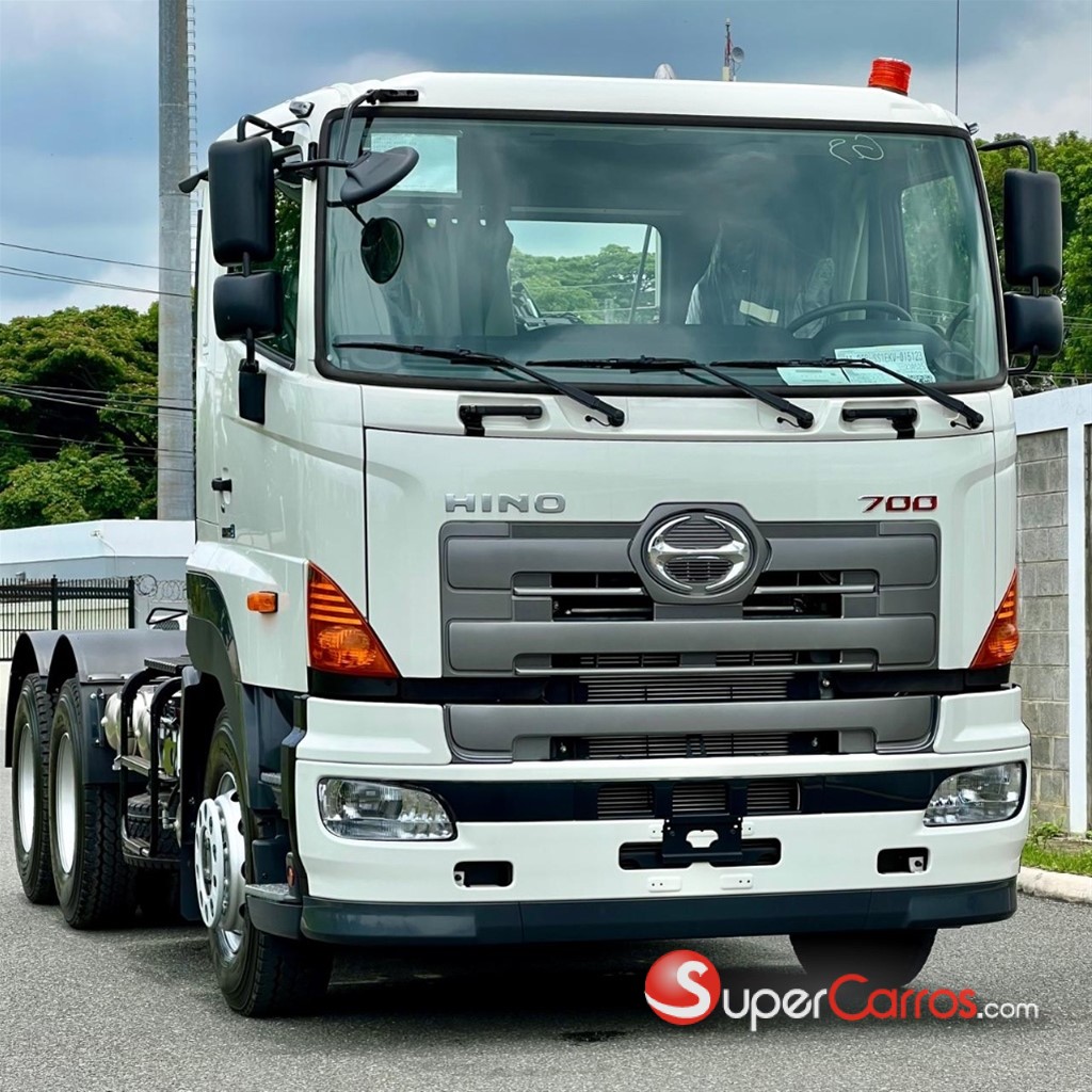 2024 Hino 700