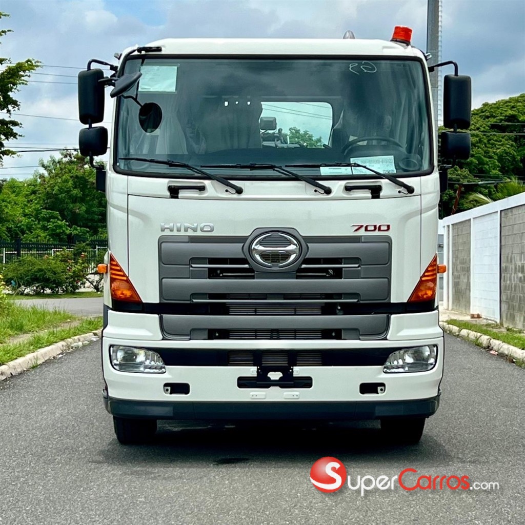 2024 Hino 700 — foto 2 / 12