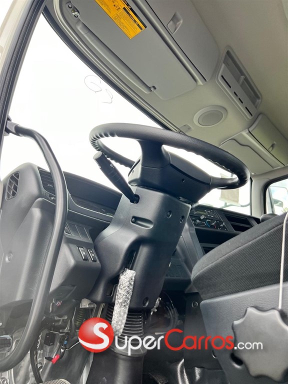 2024 Hino 700 — foto 11 / 12
