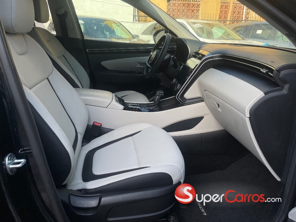 2022 Hyundai Tucson SEL — foto 8 / 12