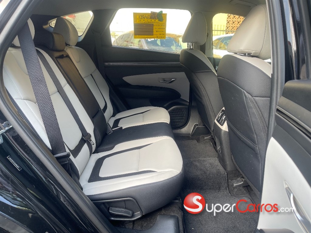 2022 Hyundai Tucson SEL — foto 9 / 12