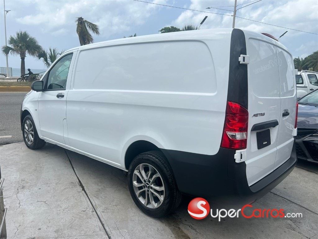2019 Mercedes-Benz Metris — foto 8 / 12