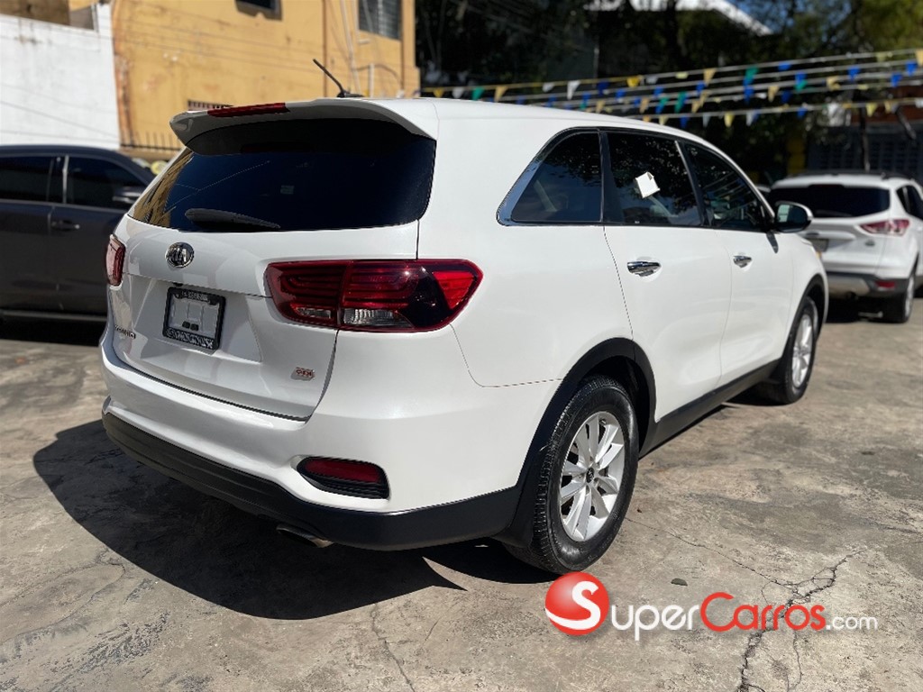 2020 Kia Sorento LX — foto 5 / 11