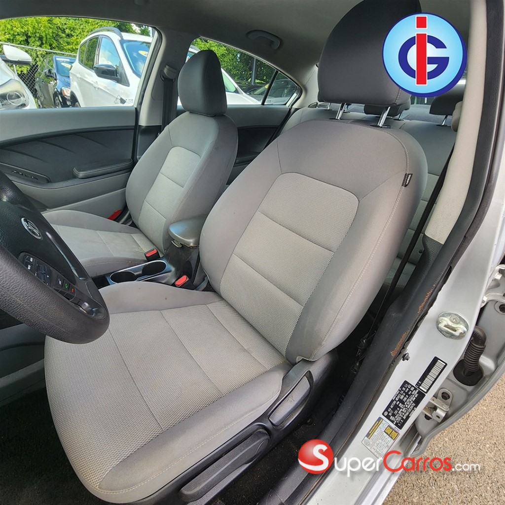 2018 Kia Forte LX — foto 7 / 11