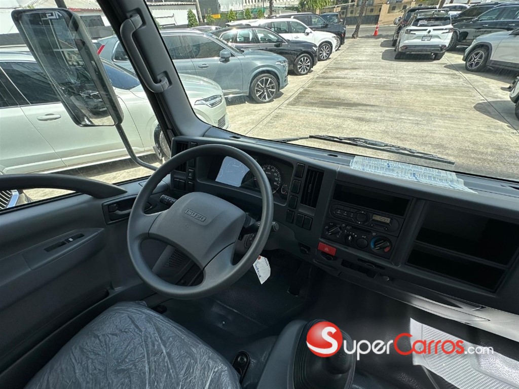 2026 Isuzu NPR 14 pies — foto 11 / 12
