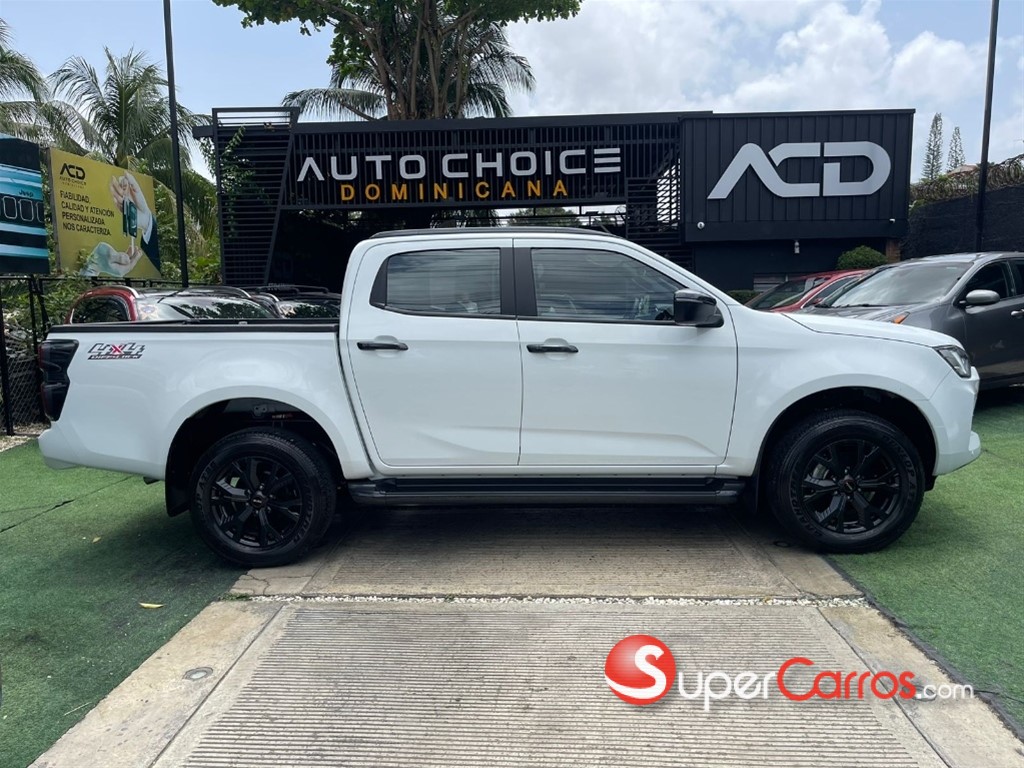 2026 Isuzu DMAX LSE — foto 4 / 12