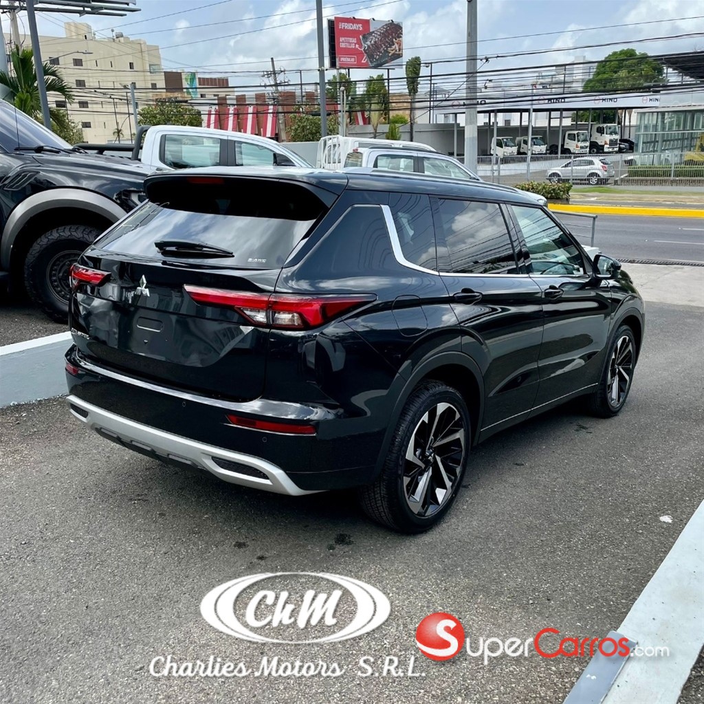 2025 Mitsubishi Motors Outlander — foto 4 / 9