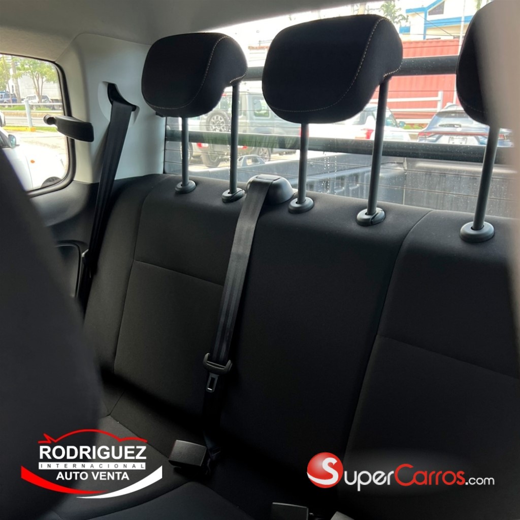 2024 Volkswagen Saveiro — foto 2 / 6