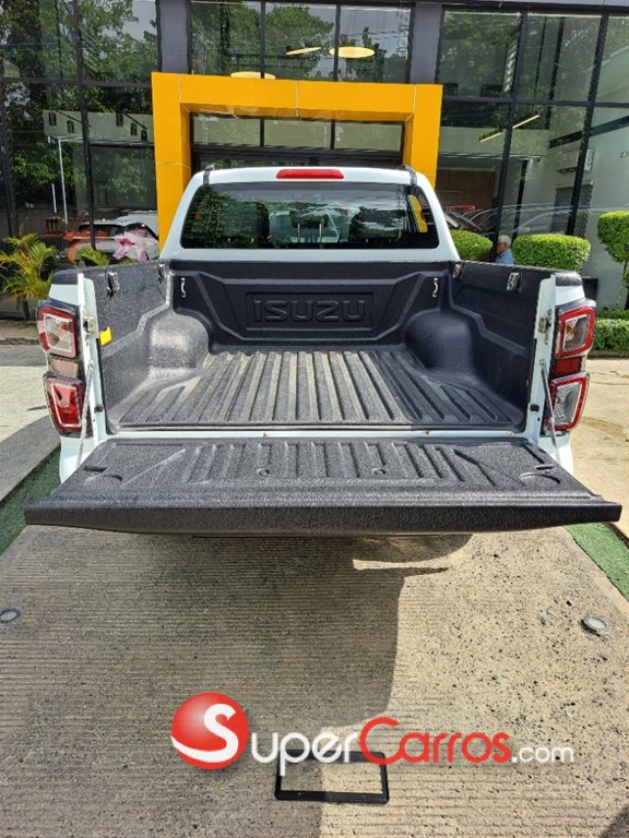 2026 Isuzu DMAX LSE — foto 7 / 12