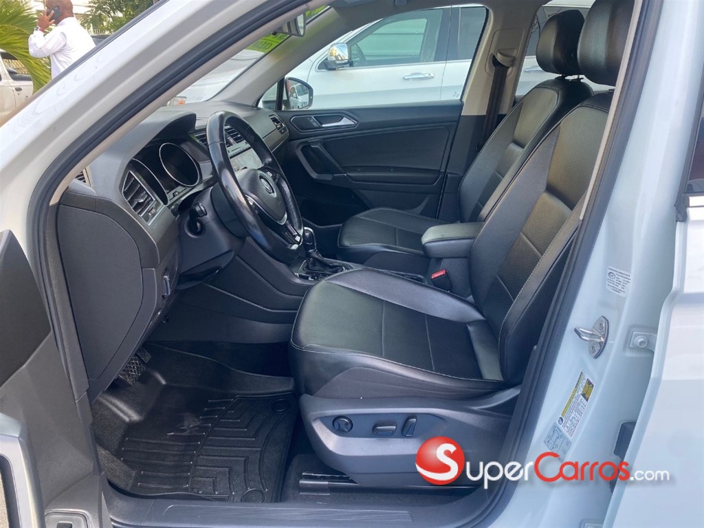 2018 Volkswagen Tiguan SEL 4Motion — foto 7 / 12