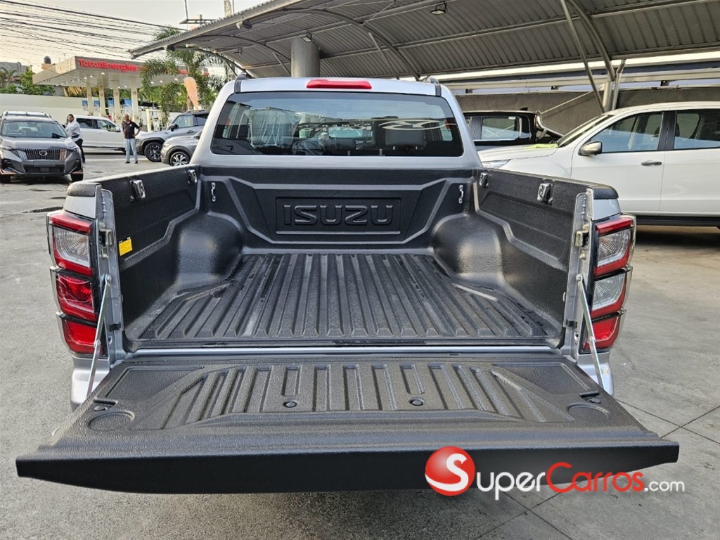 2026 Isuzu DMAX LSE — foto 12 / 12