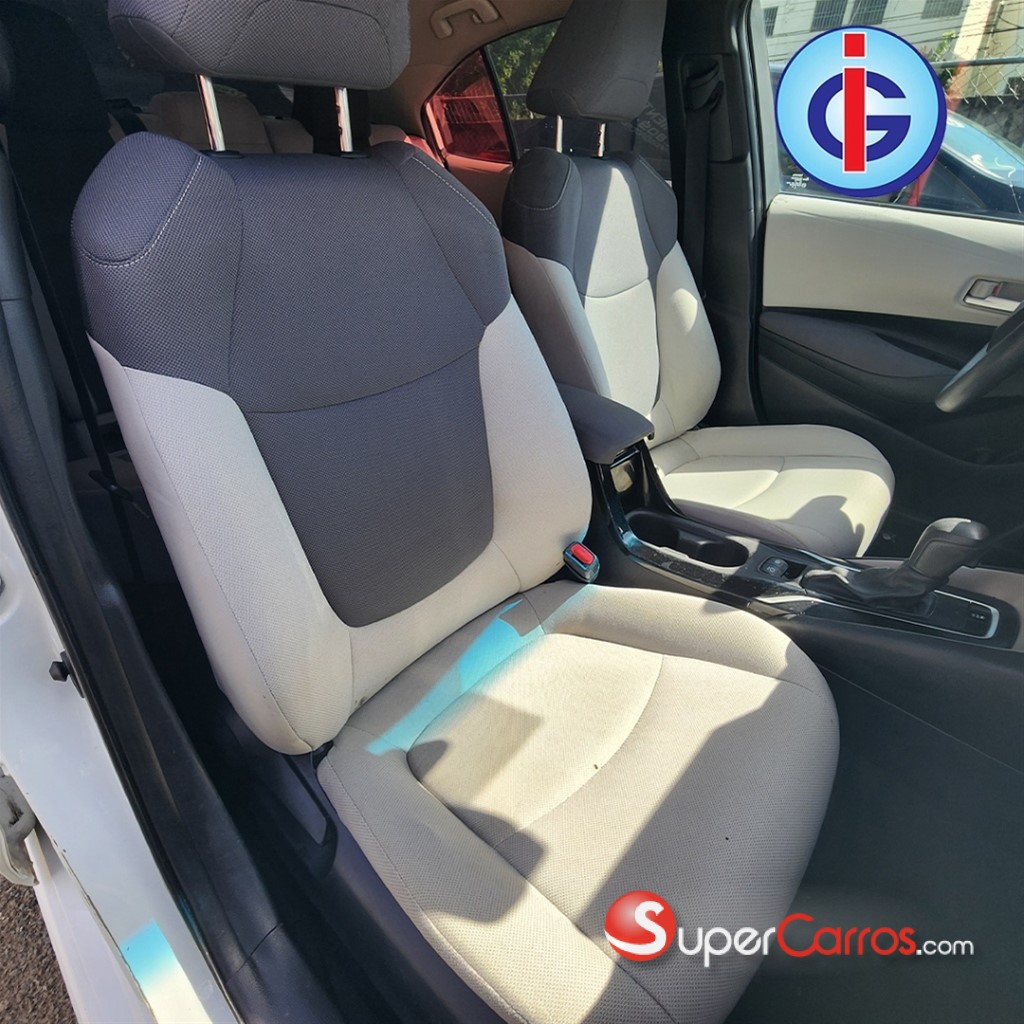 2020 Toyota Corolla L — foto 8 / 10