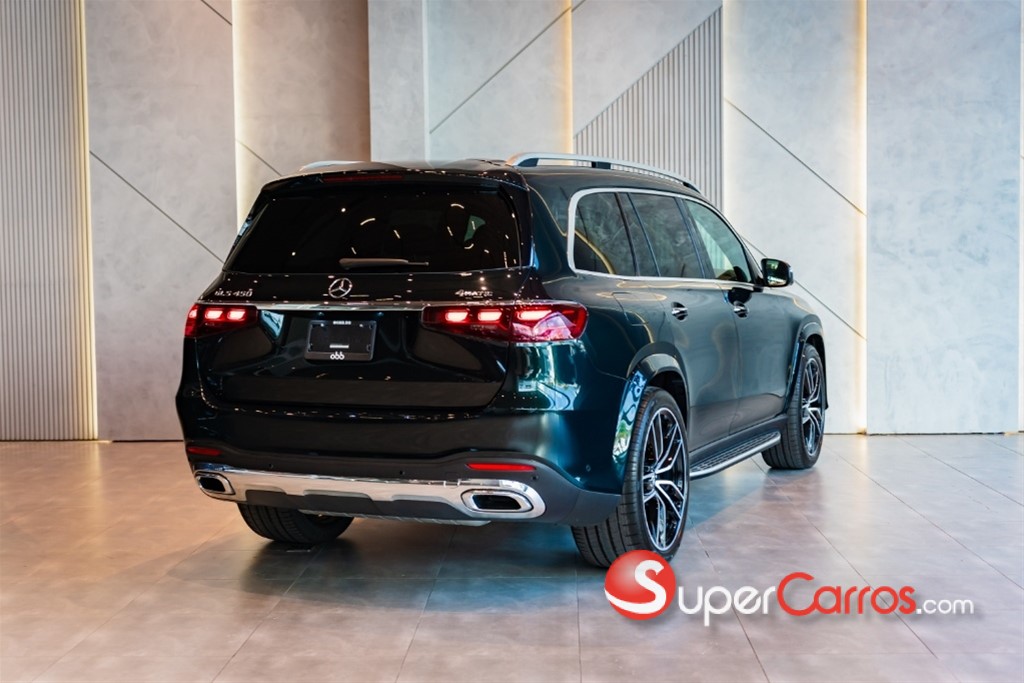 2026 Mercedes-Benz Clase GLS 450 AMG PLUS 4MATIC — foto 3 / 9
