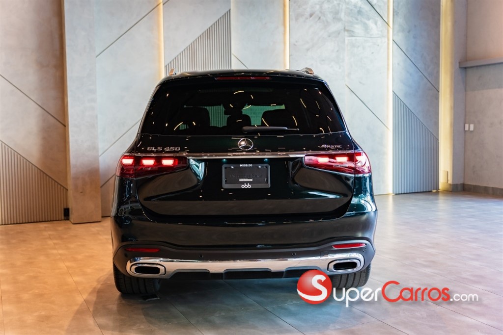 2026 Mercedes-Benz Clase GLS 450 AMG PLUS 4MATIC — foto 4 / 9