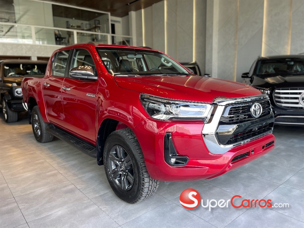 2025 Toyota Hilux Limited