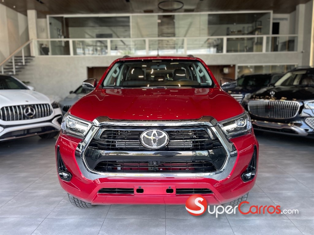 2025 Toyota Hilux Limited — foto 2 / 12