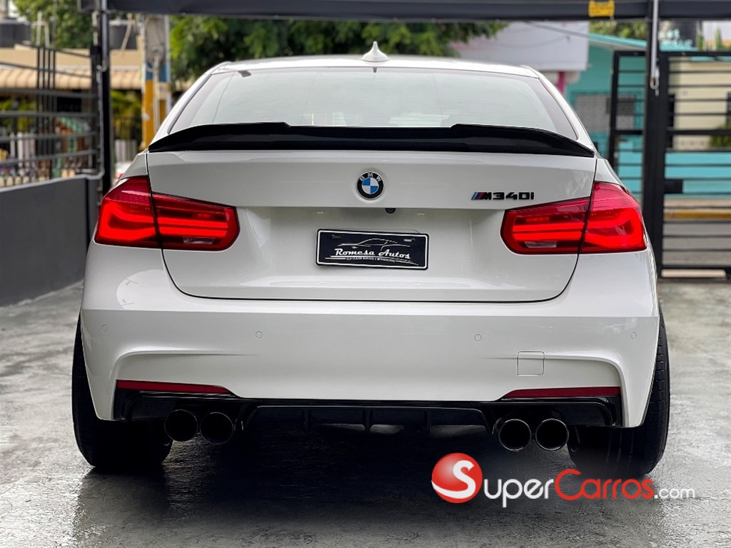 2017 BMW Serie 3 — foto 5 / 12