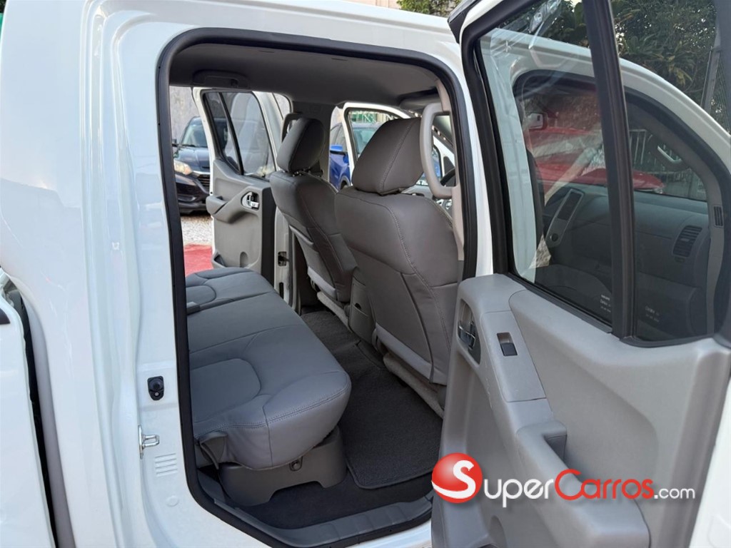 2021 Nissan Frontier SV — foto 8 / 11
