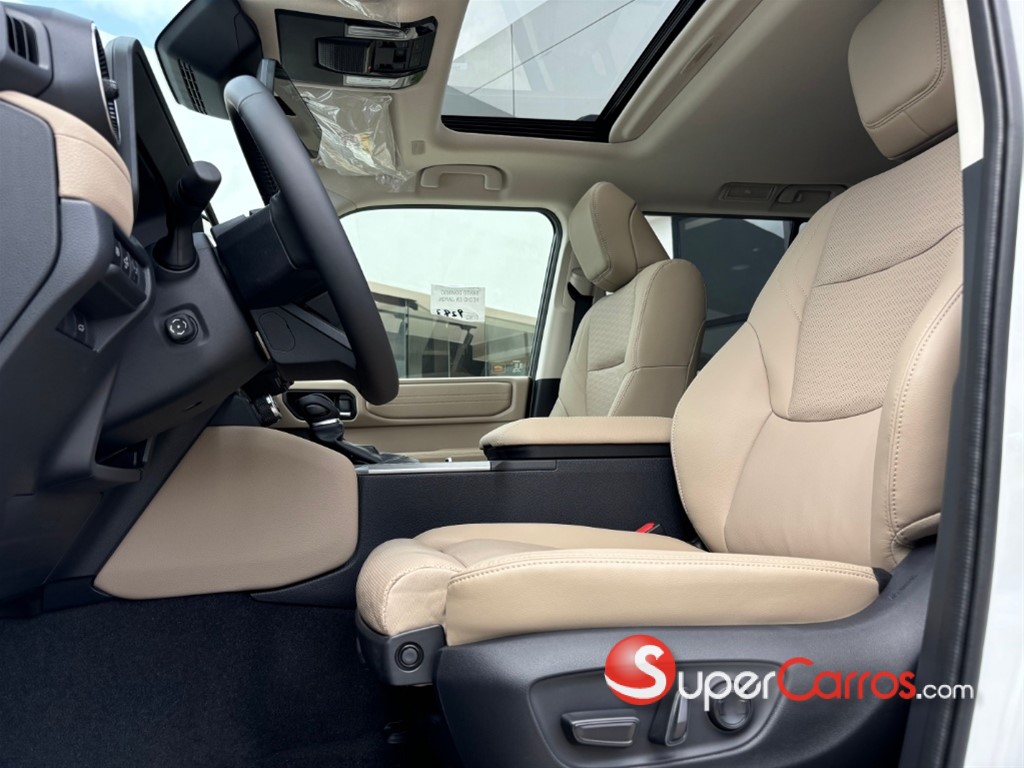 2025 Toyota Land Cruiser Prado LUXURY 1L — foto 2 / 8