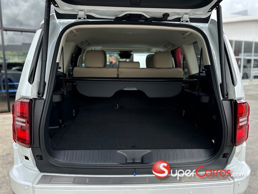 2025 Toyota Land Cruiser Prado LUXURY 1L — foto 6 / 8