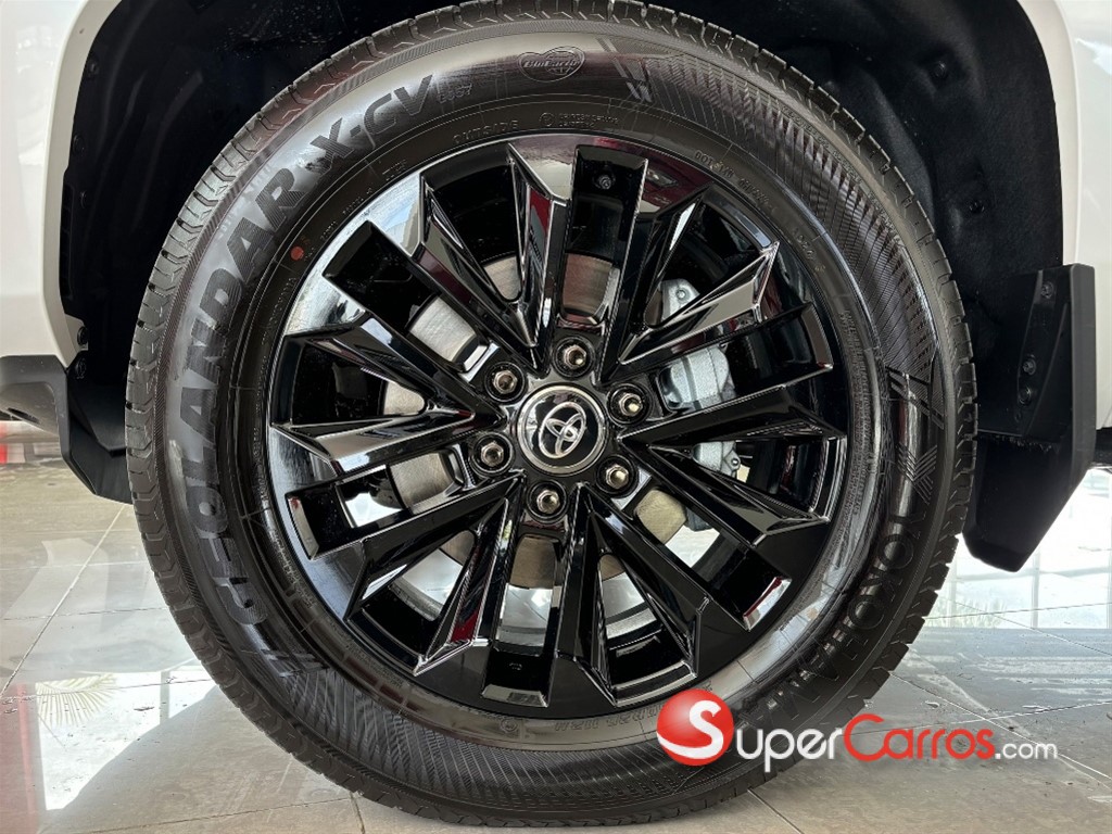 2025 Toyota Land Cruiser Prado LUXURY 1L — foto 8 / 8