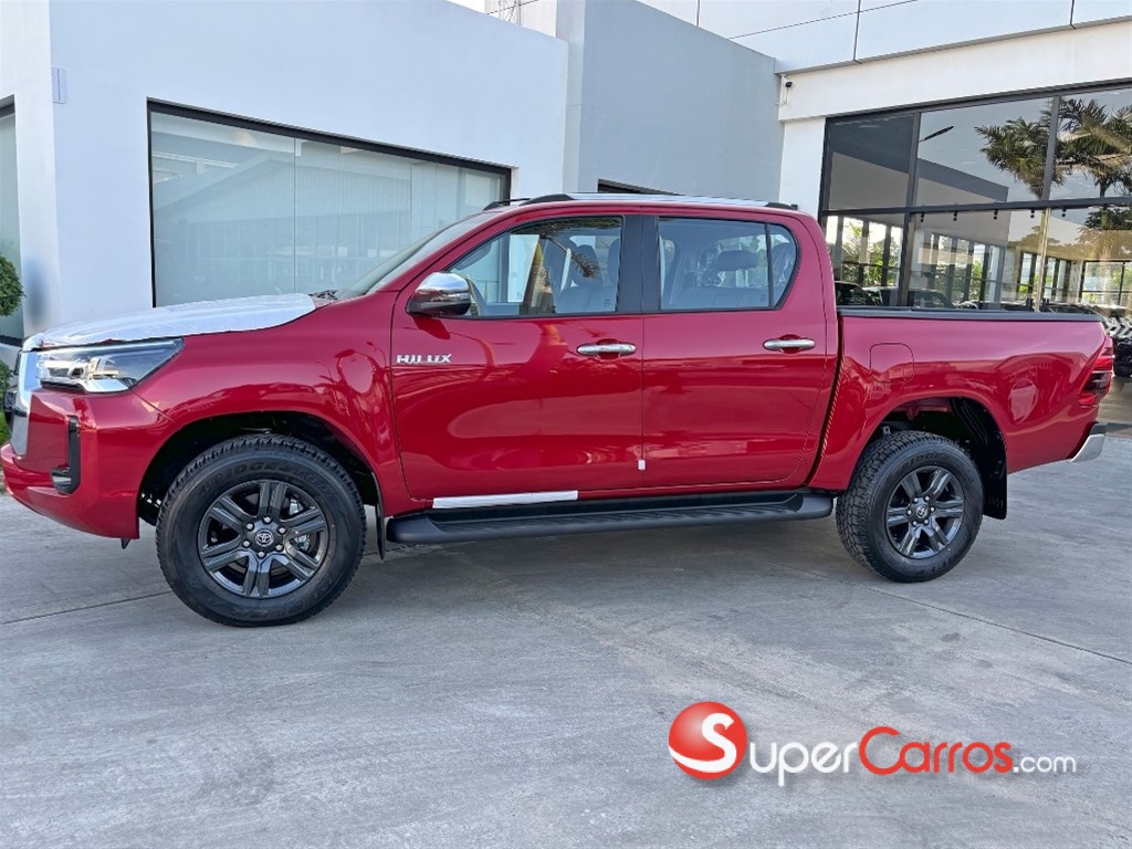 2026 Toyota Hilux Limited — foto 7 / 8