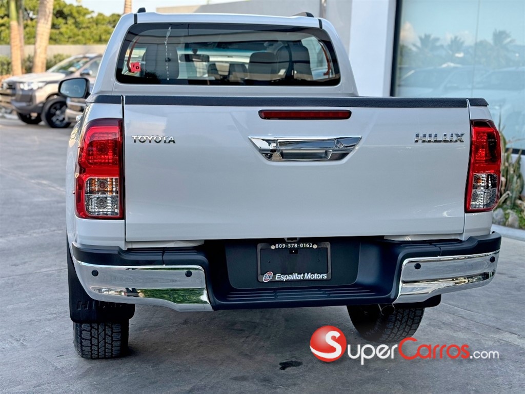 2026 Toyota Hilux 2.4 — foto 8 / 8