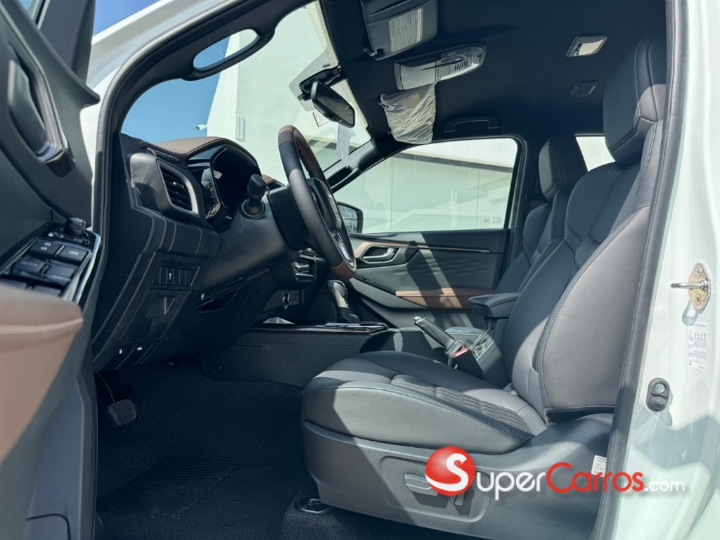 2026 Isuzu DMAX — foto 3 / 8