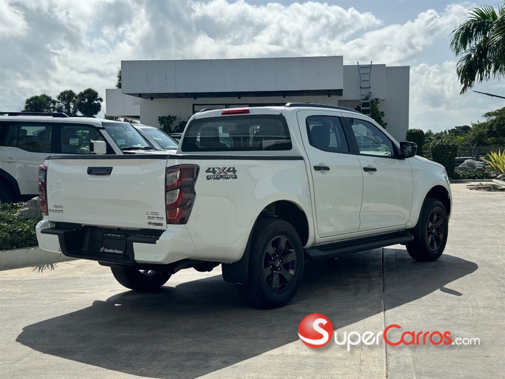 2026 Isuzu DMAX — foto 7 / 8