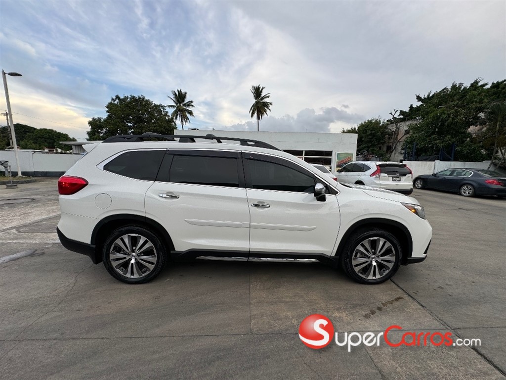 2019 Subaru Ascent Touring — foto 8 / 12