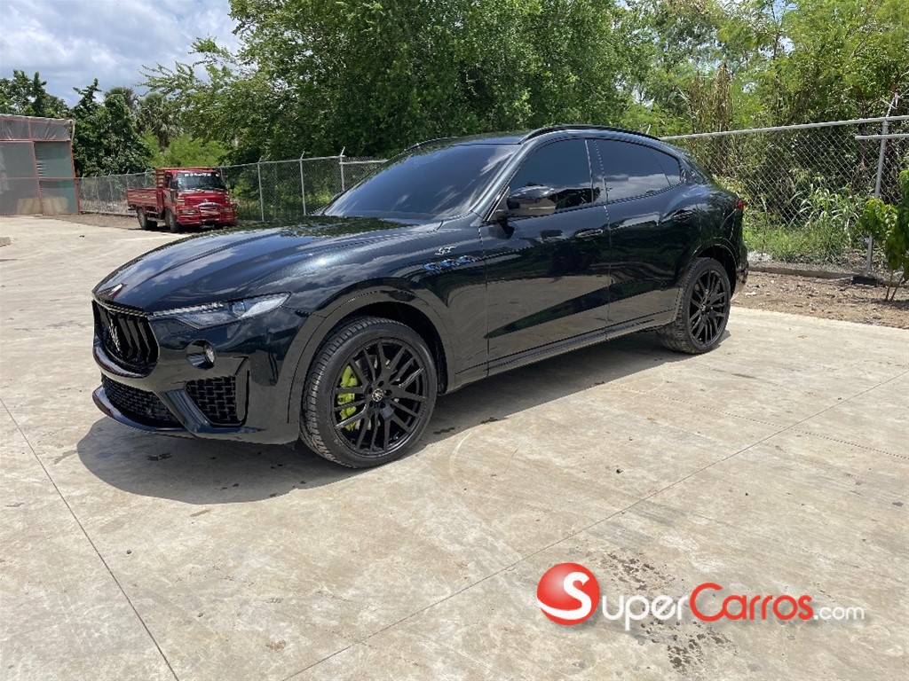 2022 Maserati Levante Hybrid — foto 2 / 10