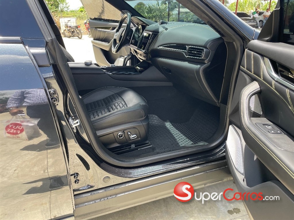 2022 Maserati Levante Hybrid — foto 6 / 10
