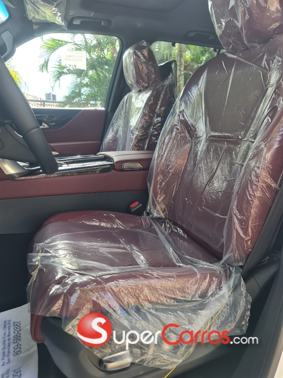 2026 Lexus LX LX 500d urban — foto 6 / 8