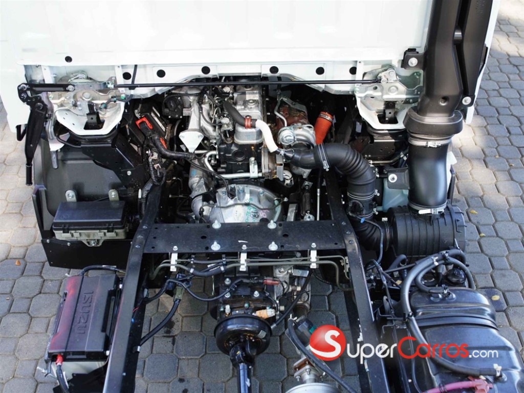 2026 Isuzu QLR 10 Pies — foto 3 / 12