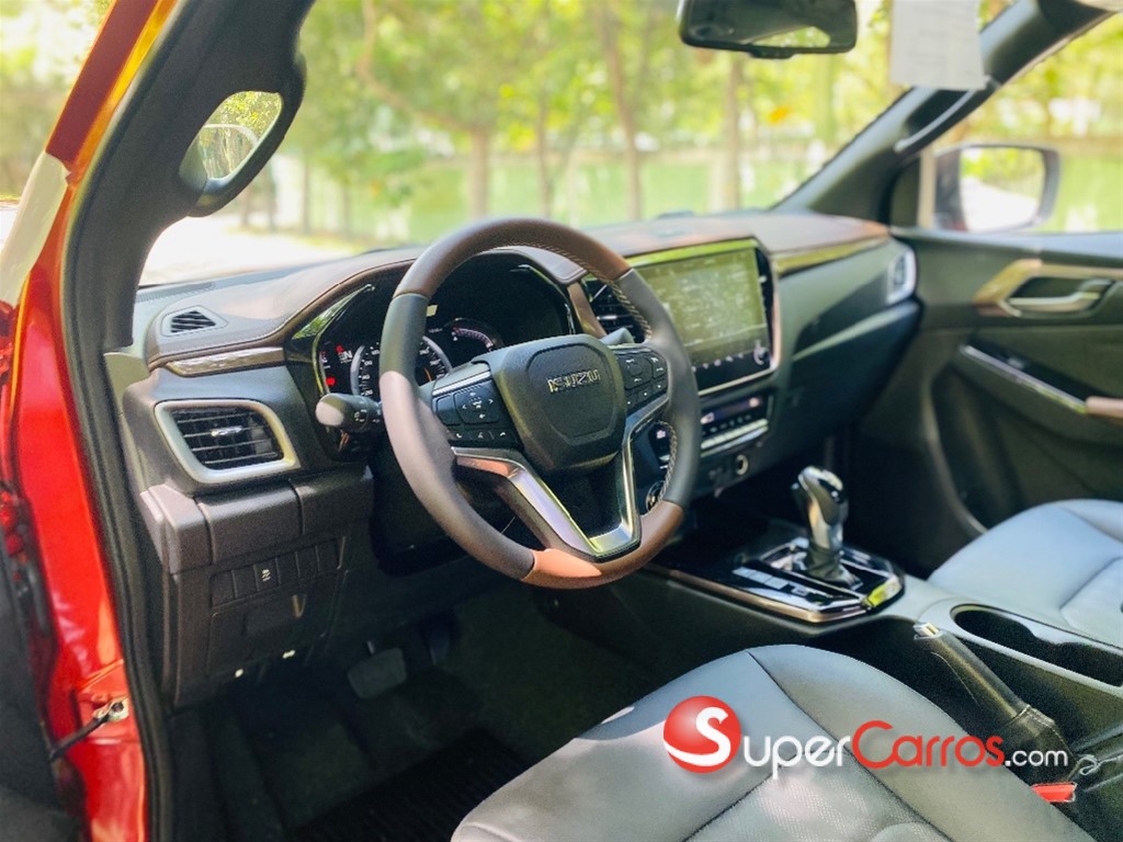 2026 Isuzu DMAX LSE — foto 7 / 12