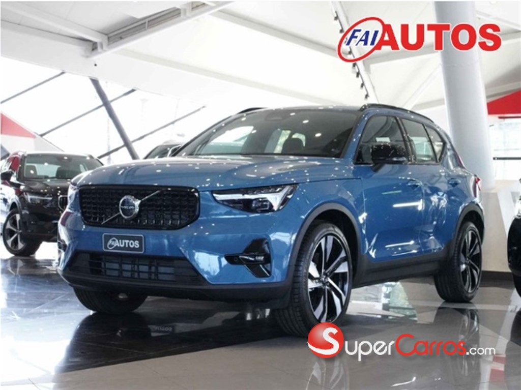 2024 Volvo XC40 Ultimate Dark B5