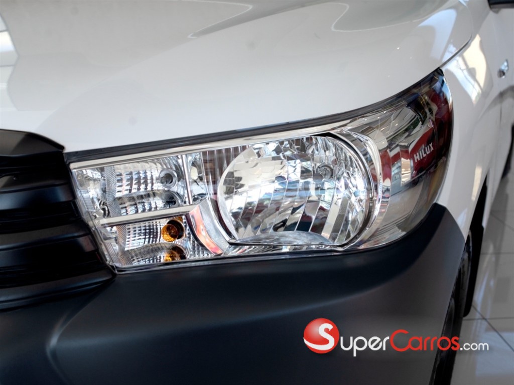 2026 Toyota Hilux 4x2 — foto 6 / 11