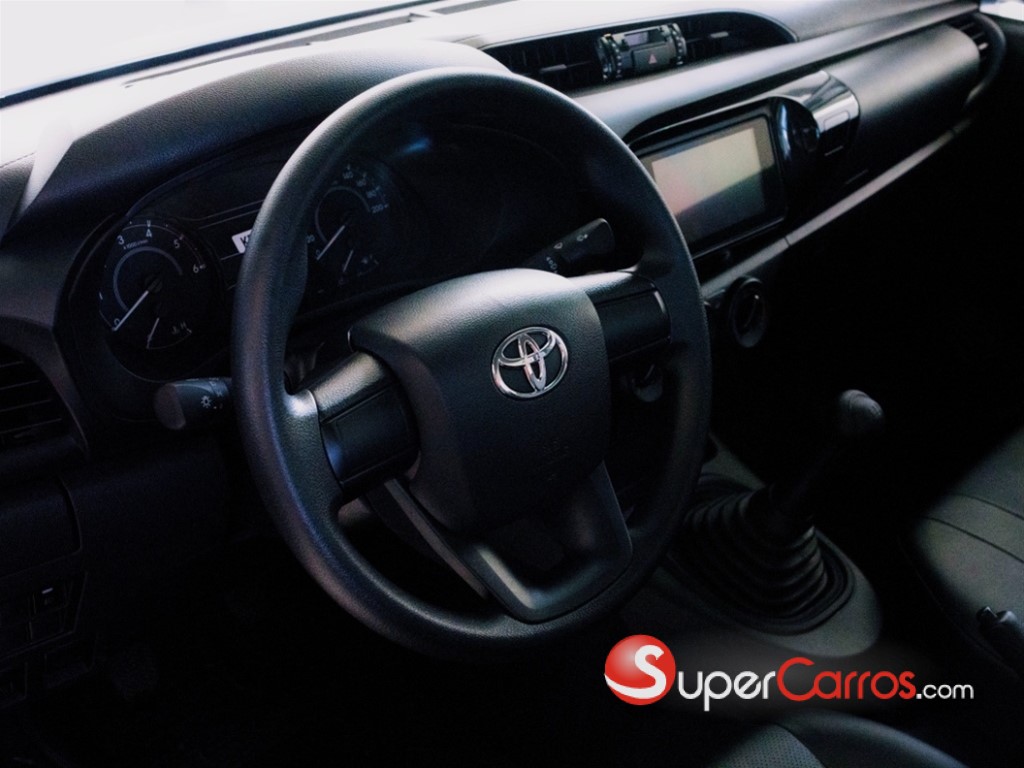 2026 Toyota Hilux 4x2 — foto 9 / 11