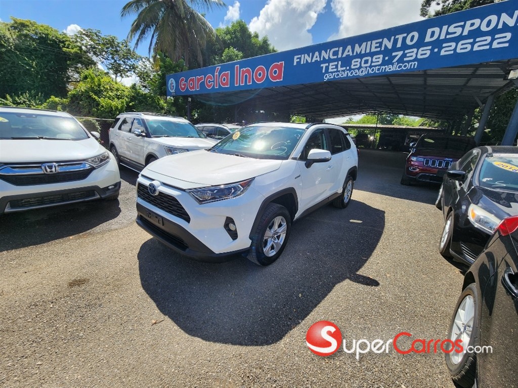 2020 Toyota RAV4 XLE Hybrid — foto 3 / 10